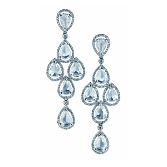 Safir Küpe