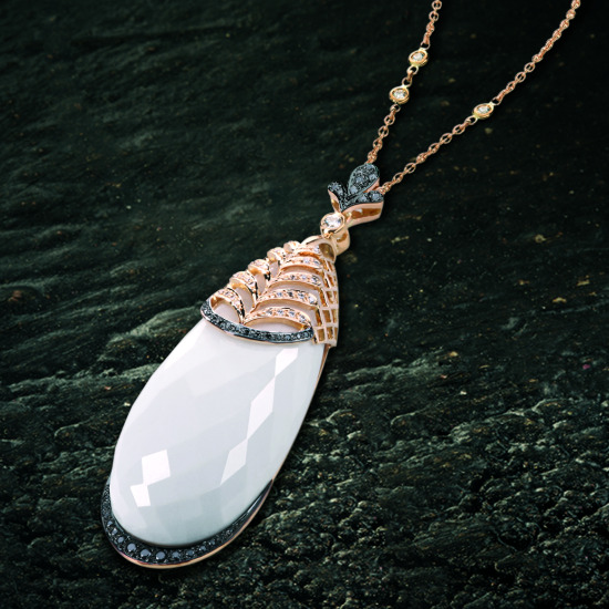 Safir Kolye